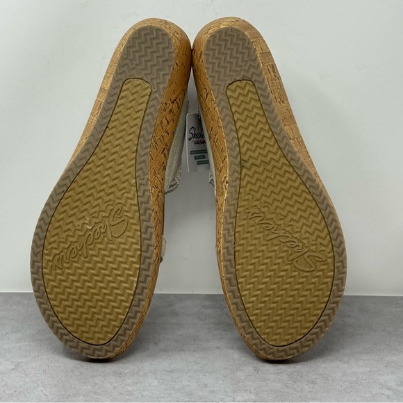 Skechers Beige Beverlee High Tea Sandals w/Comfortable Footbed Size 11 - Picture 7 of 11